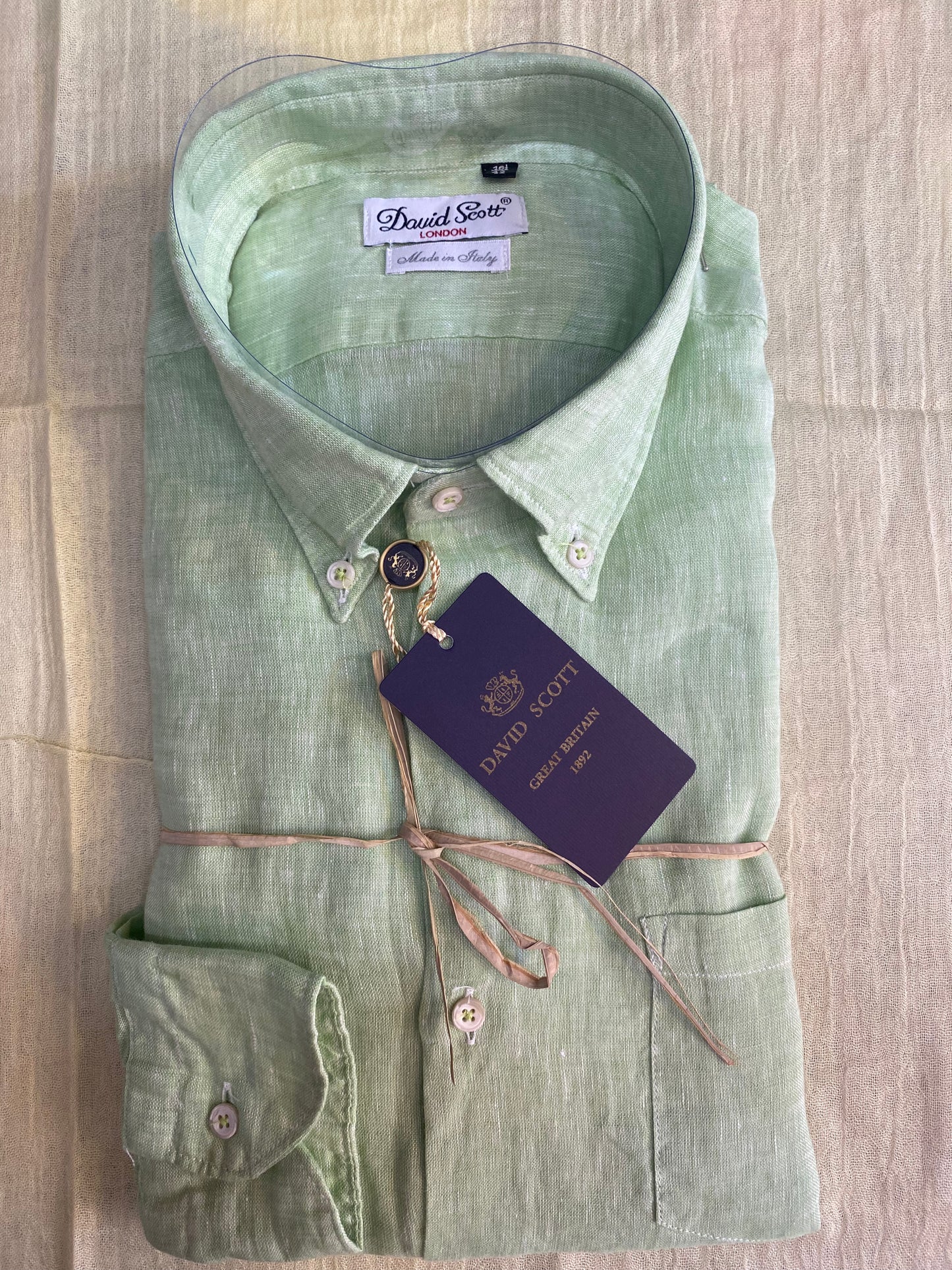 Camicia Puro lino verde lime. Collo botton down morbido